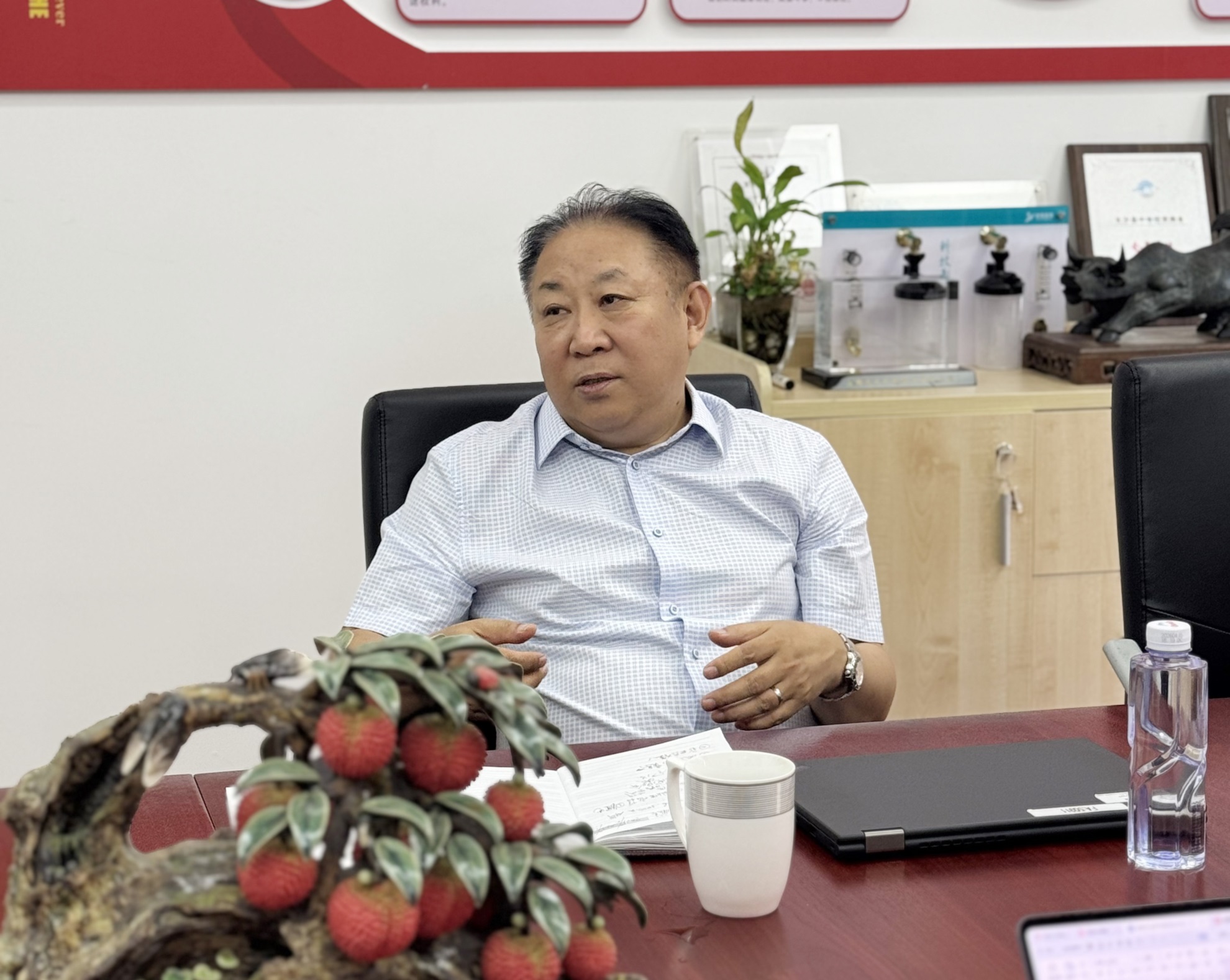 维萨拉考察卓誉003.jpg